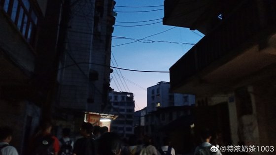《思前生顾今世》